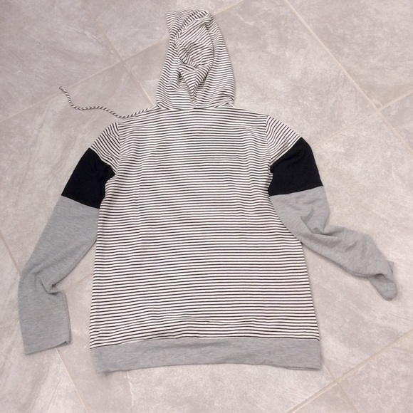 Exclusive Black Stripe Hoodie - Picture 3 of 3